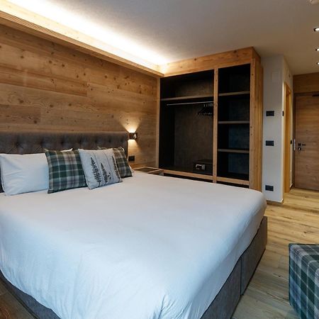 Sci Sport Rooms & Suites Bormio Bagian luar foto