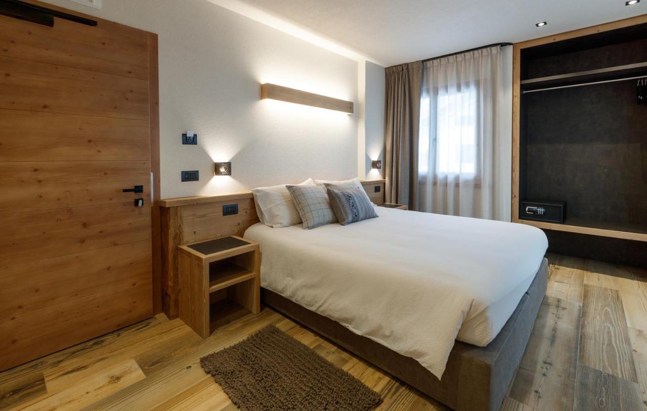 Sci Sport Rooms & Suites Bormio Bagian luar foto