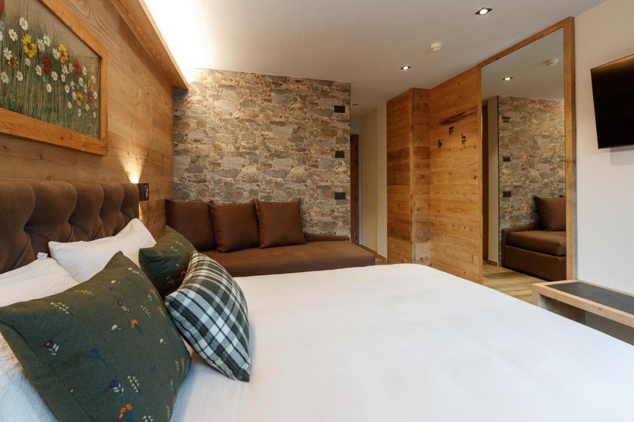 Sci Sport Rooms & Suites Bormio Bagian luar foto